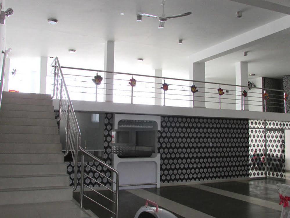 Venecia Hotel Carrion Trujillo Exterior foto